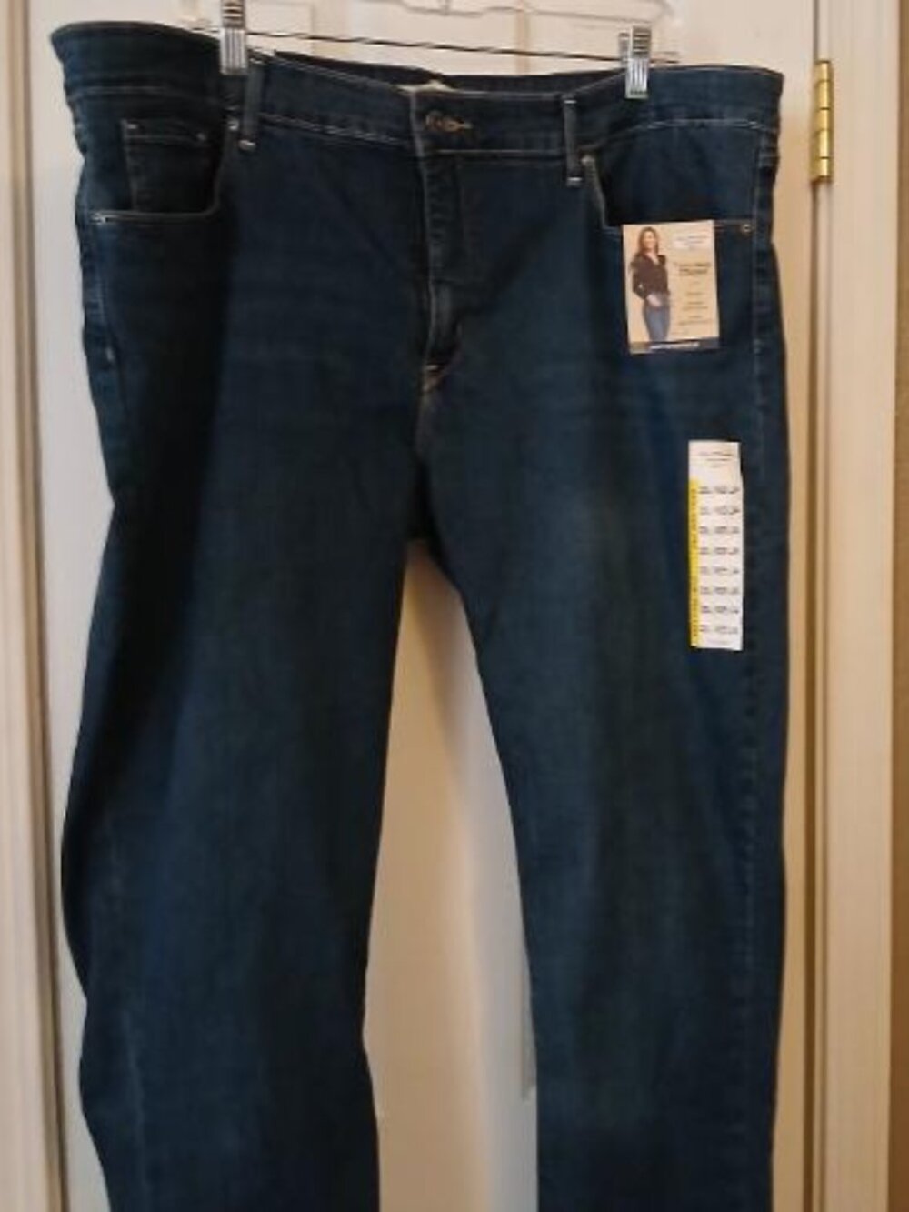 LEVI STRAUSS 20L W35 L34 WOMENS JEANS